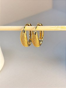 ARGOLA OVAL DOURADA - SEMIJOIA