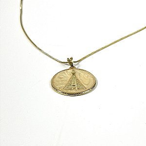 COLAR NOSSA SENHORA APARECIDA RESINADO NO DOURADO - SEMIJOIA