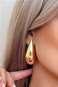 Brinco Gota Grande Banhado Em Ouro 18k [F027]
