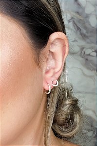 Brinco Losango Com Metade De Zircônia Em Prata 925 [F027]