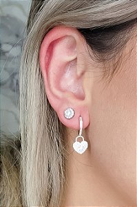 Brinco Redondo Trabalhado Com Zircônia Em Prata 925 [F027]