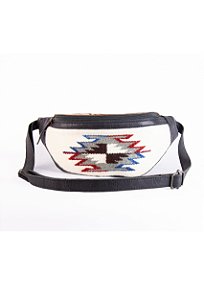 Pochete etnica talhada