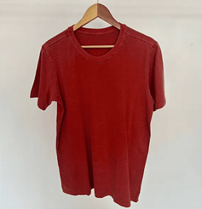 Camiseta Básica Estonada Bordô