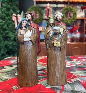 CJ DE PECAS DECORATIVAS PRESEPIO EM RESINA MARROM- 2PCS