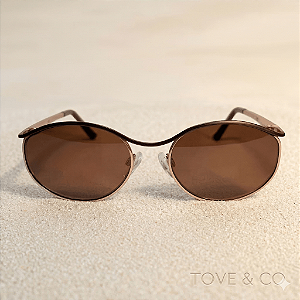 Óculos de Sol Oval Dourado com Lente e Café Marrom – Rio de Janeiro | TOVE & CO