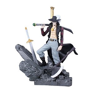 Figure Dracule Mihawk 16 Cm - One Piece
