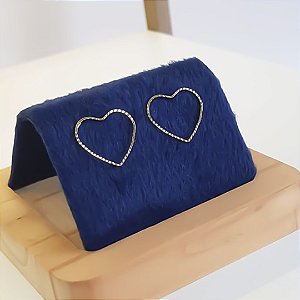 BRINCO CORAÇÃO VAZADO BANHADO OURO 18K