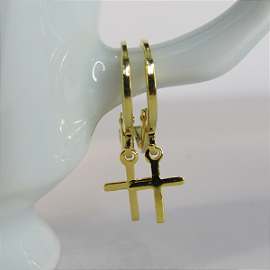 Brinco Argolinha com Cruz Banhado em Ouro 18k
