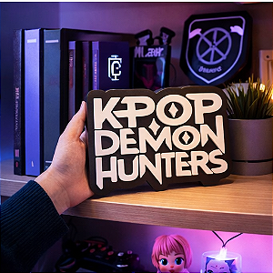 Placa decorativa Kpop demon hunters (Guerreiras do kpop)