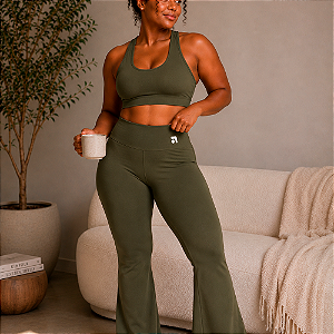 Calça Movimento Livre Flare - Verde