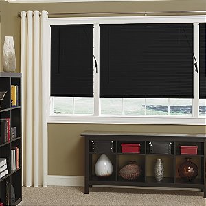 Persiana Horizontal PVC 25mm 100x160 cm Preta – Linha Premier
