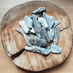 Cianita Azul Bruta Proteção Arcanjo Miguel | Pedras