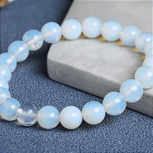 Pulseira Pedra da Lua Opalina 8mm - Forte Energia Feminina