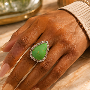 Anel em Prata Indiana com Turquesa Verde Gota – Pedra da Calma e do Bem-Estar
