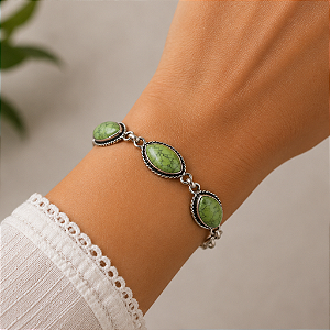 Pulseira em Prata Indiana com Turquesa Verde | Equilíbrio, Renovação e Elegância