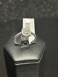 ANEL QUADRADRO CRAVEJADO