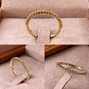 Anel Aparador Slim Ouro 18k com Pedras