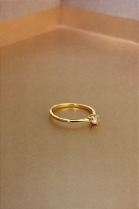 Anel Solitário Golden Shine