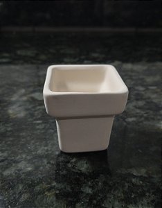 VASO QUADRADO BORDA ( M)