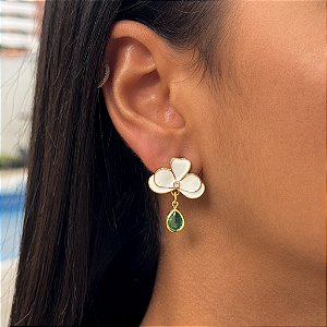 Brinco Esmaltado Flor Três Pétalas Tamanho Único Banhado a Ouro 18k