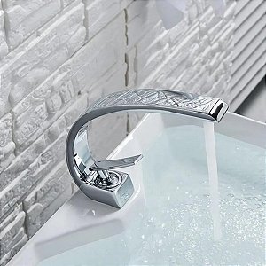 Torneira Banheiro Monocomando Meia Lua Cromada Aço Inox Luxo