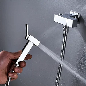 Ducha Higiênica Completa Quadrada cromada fabricada em metal