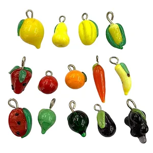 Pingentes de frutinhas e legumes em murano