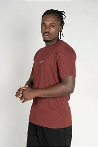 Camiseta DC Shoes M/C Dcshoecousa Bordo