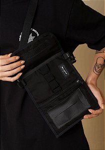 Tabaqueira Blunt Orleaes - Preta