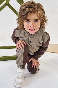 CONJUNTO DE BLUSAO E CALCA EM MOLETOM COM PELUCIA MARROM