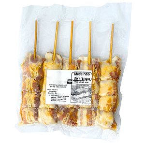 Medalhão de Frango no Espeto Pronto para Assar Suculento e Prático