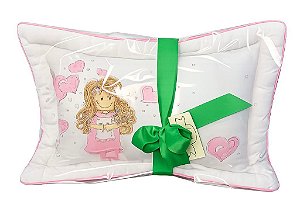 Travesseiro Menina com Travesseiro Rosa
