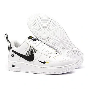 Tênis Nike Air Force 1 TM