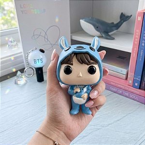 V BTS Canguru - 4th Muster | Custom Pop (PRONTA ENTREGA)