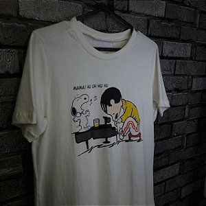 Camiseta Algodão Snoop e Queen M