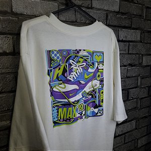 Camiseta Oversized Nike Premium