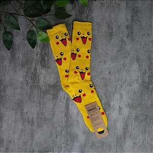 Par de Meias Pikachu