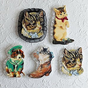 Broches de papel cachorro e gato