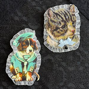 Broches de papel cachorro e gato