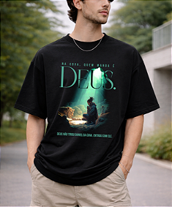 Camiseta Oversized Estampa "Variadas Evagelicas"