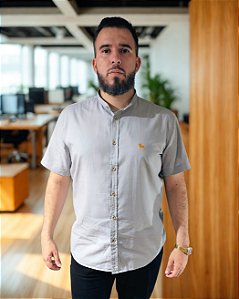 Camisa Manga Curta Sarja Gola Padre Cinza