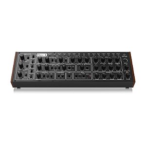 Sintetizador PRO1 Behringer Analógico Semimodular