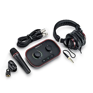 Interface de Áudio Focusrite Vocaster One Studio