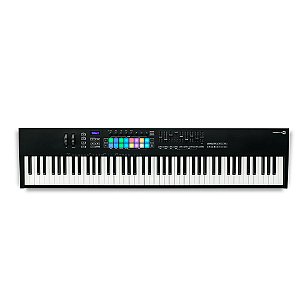Teclado Controlador Novation Launchkey 88 Com 88 Teclas
