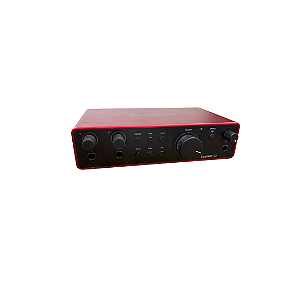 Interface de Audio Scarlett 2i2 4 geração - OUTLET