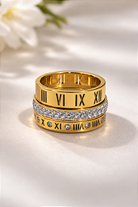 Anel Triplo Números Romanos & Cristais Dourado