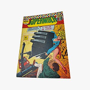 Supermoça nº 4 - Em Cores - A trilha do louco