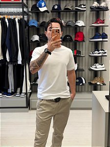 Camiseta Basica - Branca