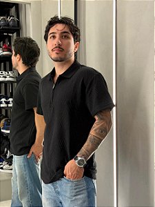 Polo Zíper Texturizada - Preto