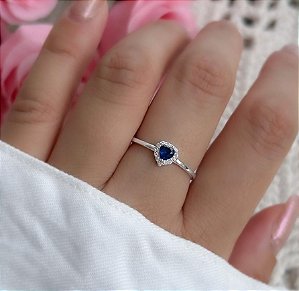 Anel prata coração cor azul "safira"